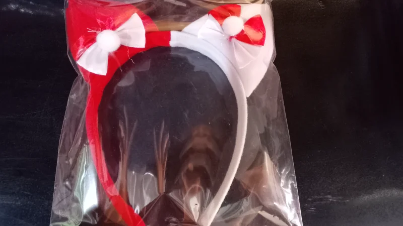 Bando Merah putih Kuping Kucing PomPom