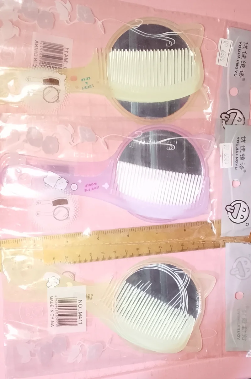 Sisir set kaca telinga